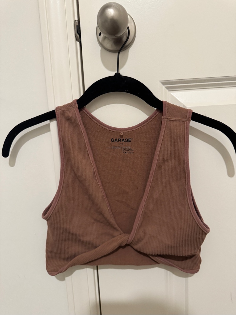 Garage Mauve Ribbed Twist-Front Crop Top